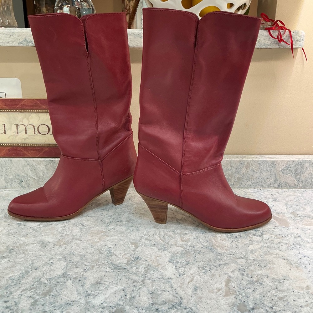 Captivators Boots Vintage Red Leather Tall Pull On Stacked Heel 7.5 Almond Toe